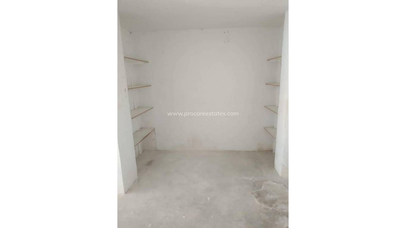 Resale - Garage - Torrevieja