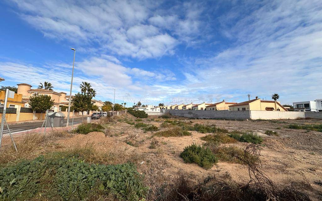 Resale - Land - La Marina - San Fulgencio