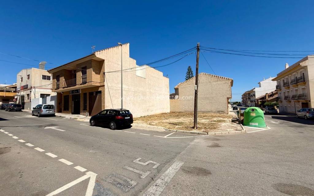 Resale - Land - San Miguel de Salinas - CENTRO URBANO