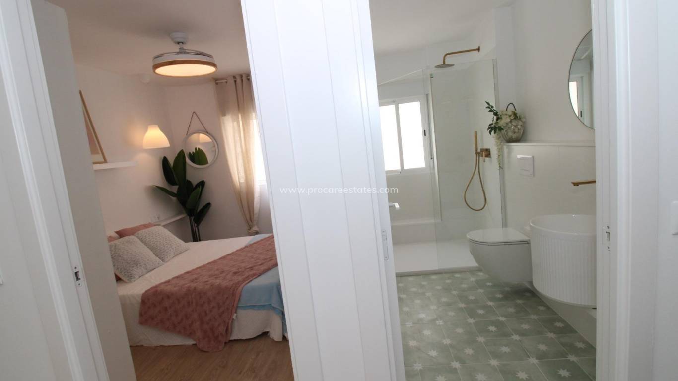 Resale - Penthouse - Lo Pagan - LA PUNTICA