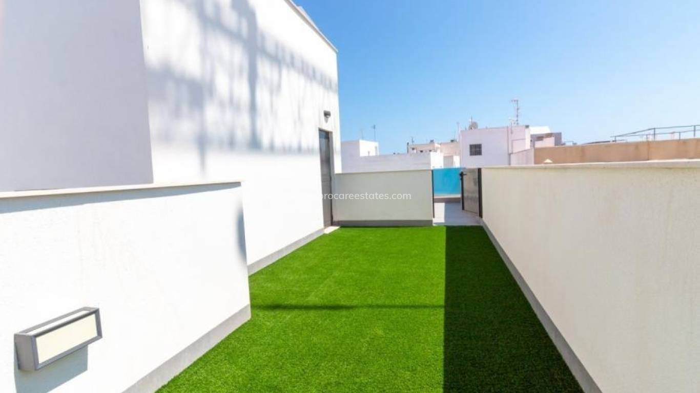 Resale - Penthouse - Torrevieja - Paseo maritimo