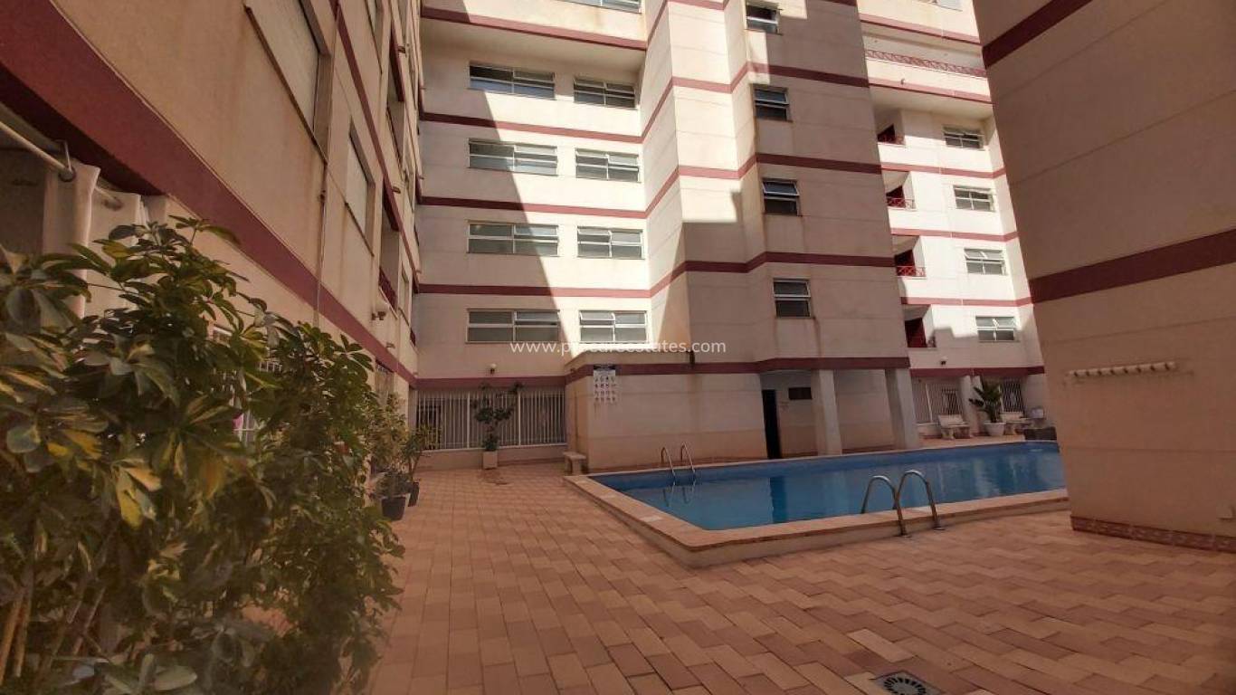 Resale - Penthouse - Torrevieja