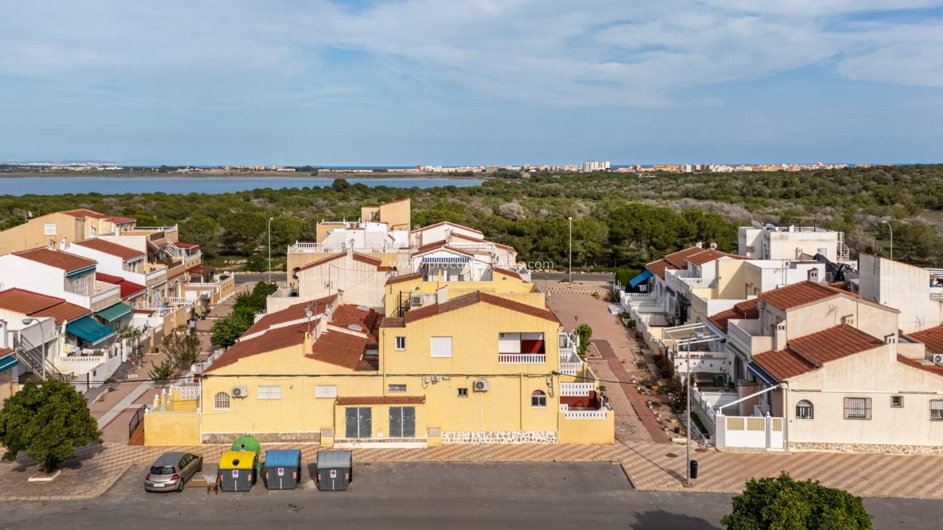 Resale - Terraced house / Townhouse - Torrevieja - La Siesta - San Luis