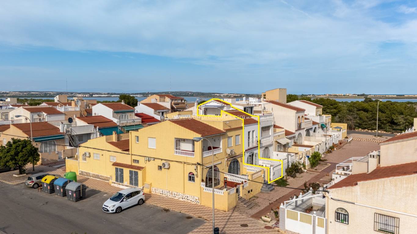 Resale - Terraced house / Townhouse - Torrevieja - La Siesta - San Luis
