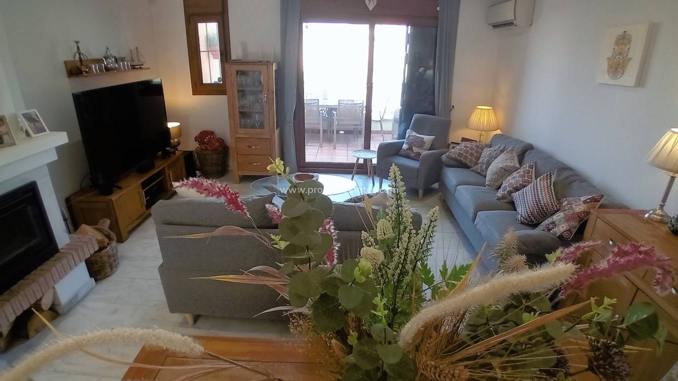 Resale - Town house - Algorfa - La Finca golf