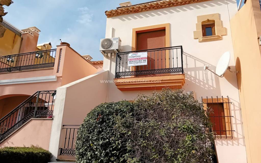 Resale - Town house - Algorfa - La Finca golf