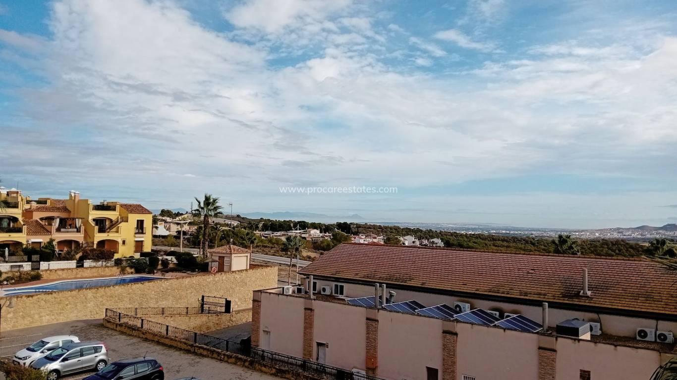 Resale - Town house - Algorfa - La Finca golf