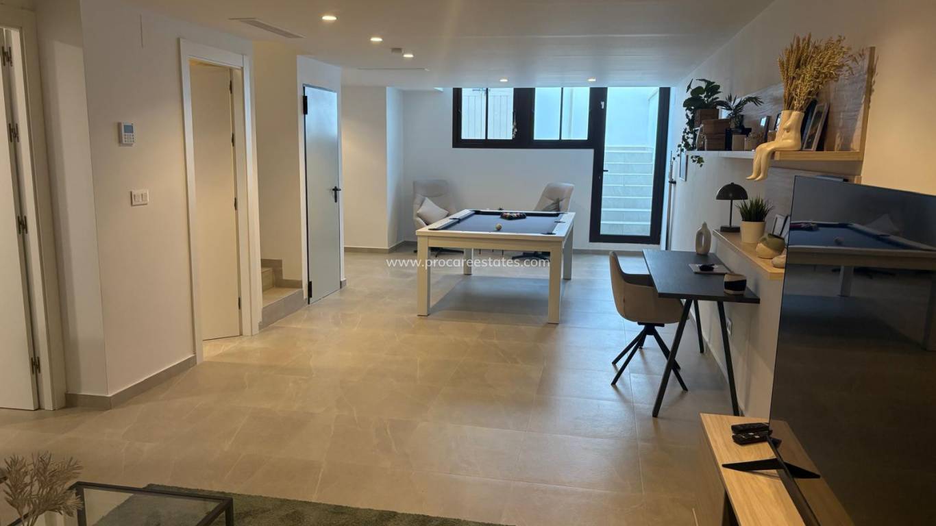 Resale - Town house - Algorfa - La Finca golf