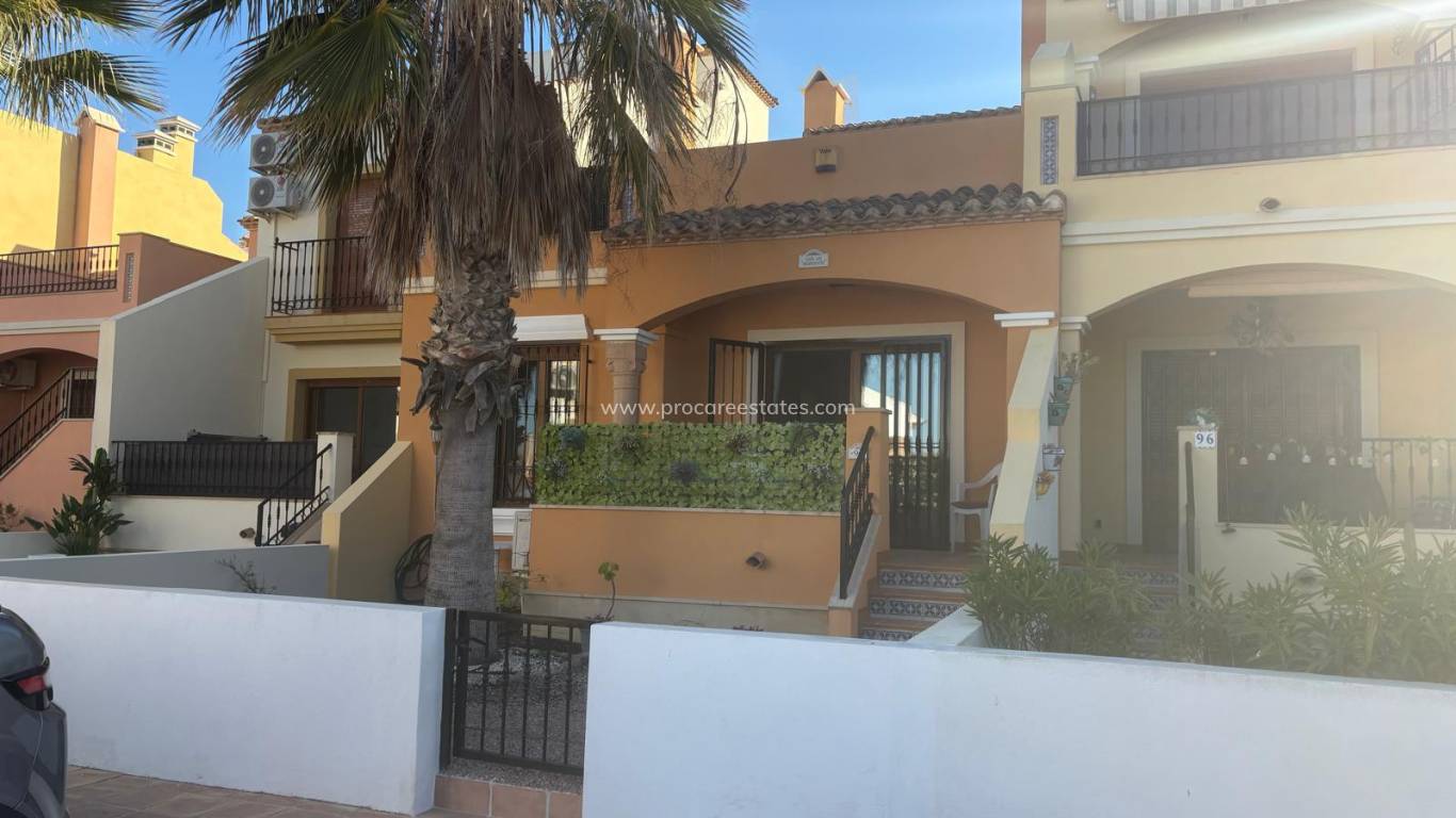 Resale - Town house - Algorfa - La Finca golf