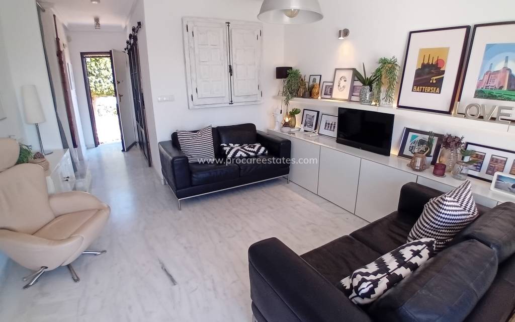 Resale - Town house - Algorfa - La Finca golf