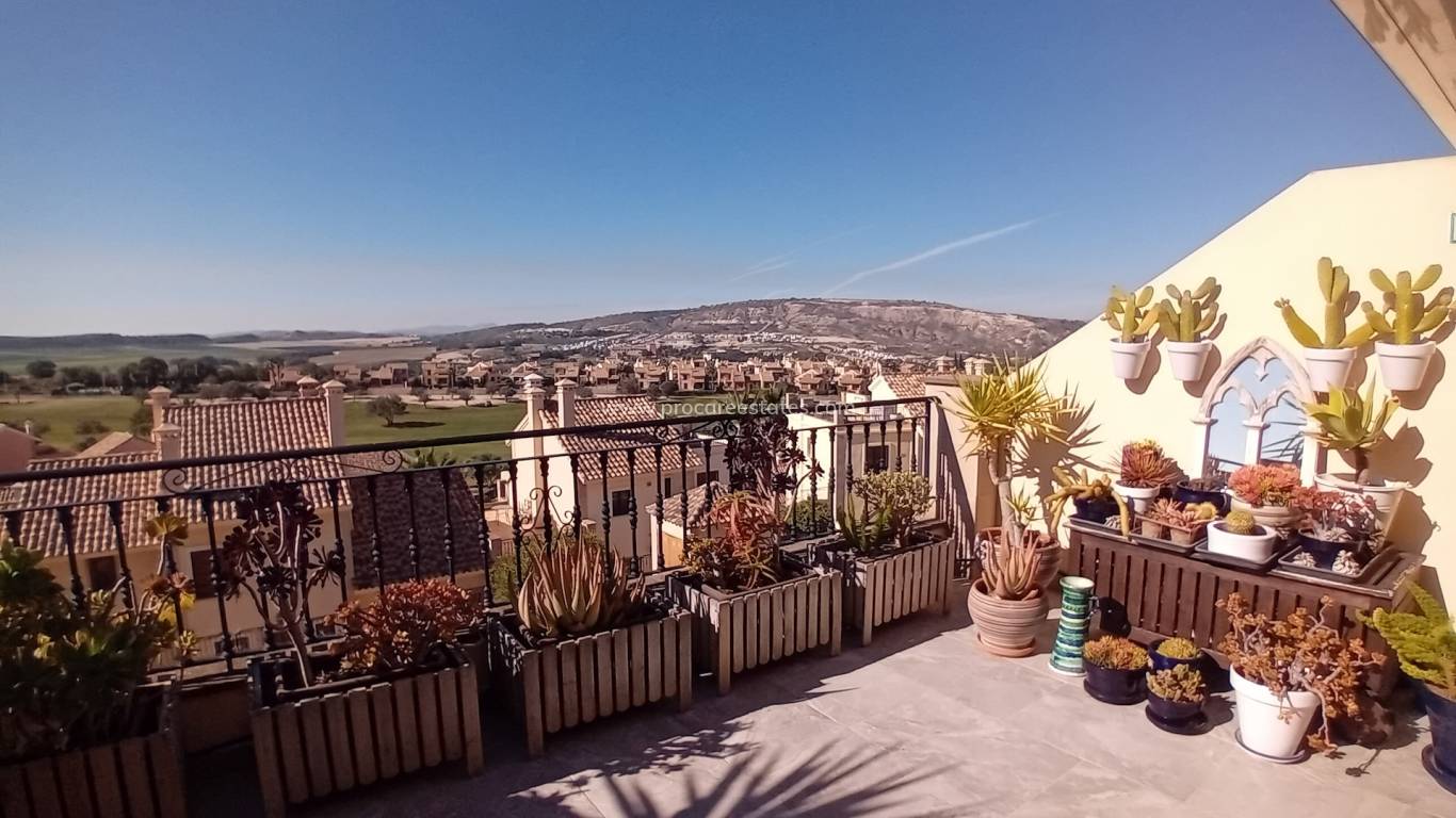 Resale - Town house - Algorfa - La Finca golf