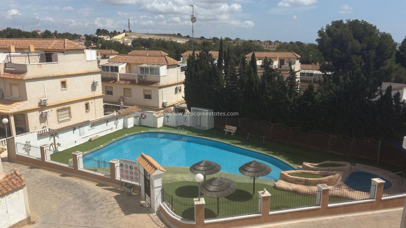 Resale - Town house - Algorfa