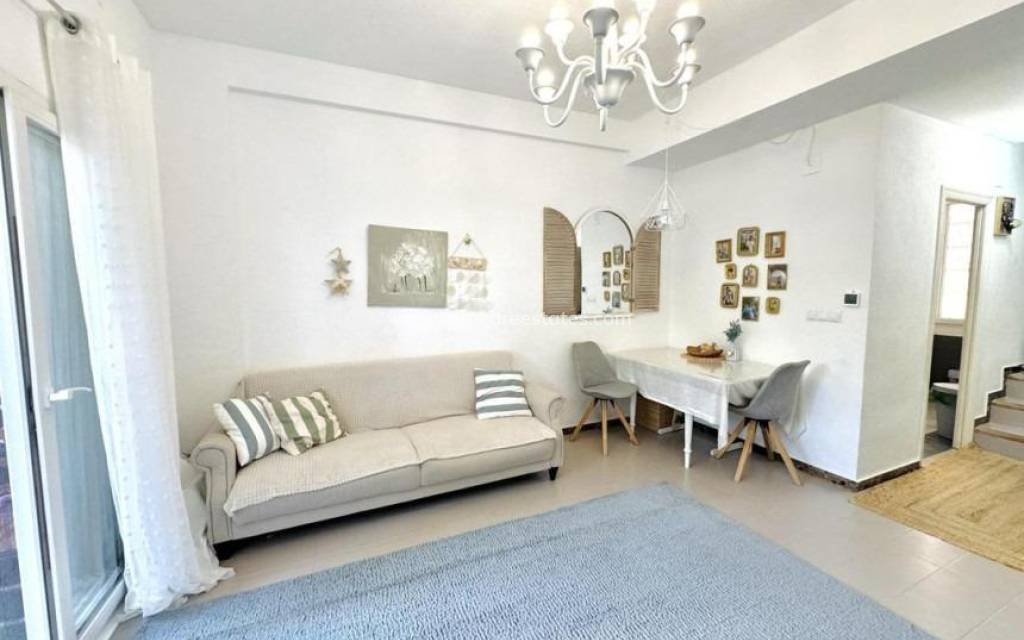 Resale - Town house - Benidorm - Rincon de Loix Llano