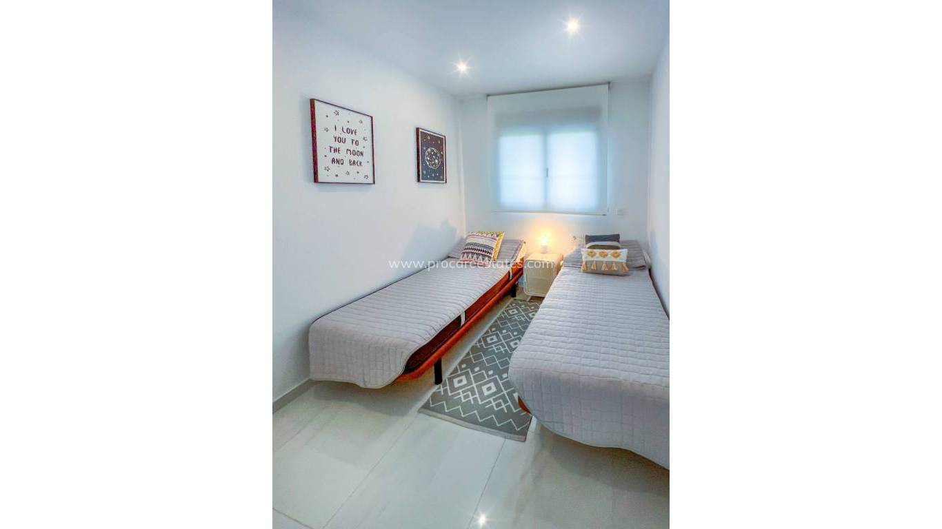 Resale - Town house - Bigastro