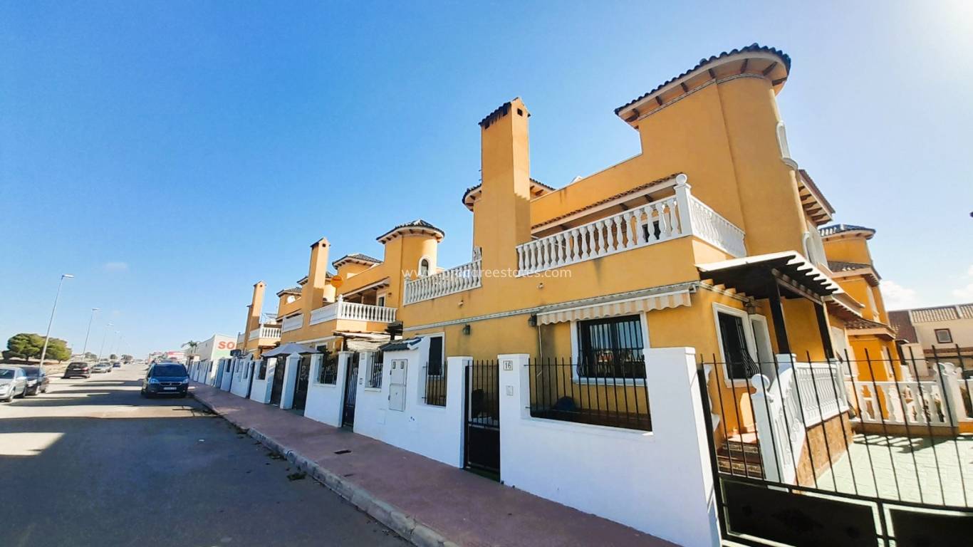 Resale - Town house - Ciudad Quesada - Lo Marabu