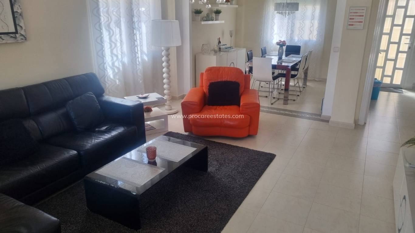Resale - Town house - Ciudad Quesada