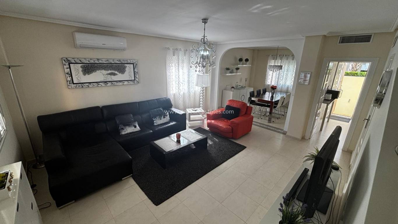 Resale - Town house - Ciudad Quesada