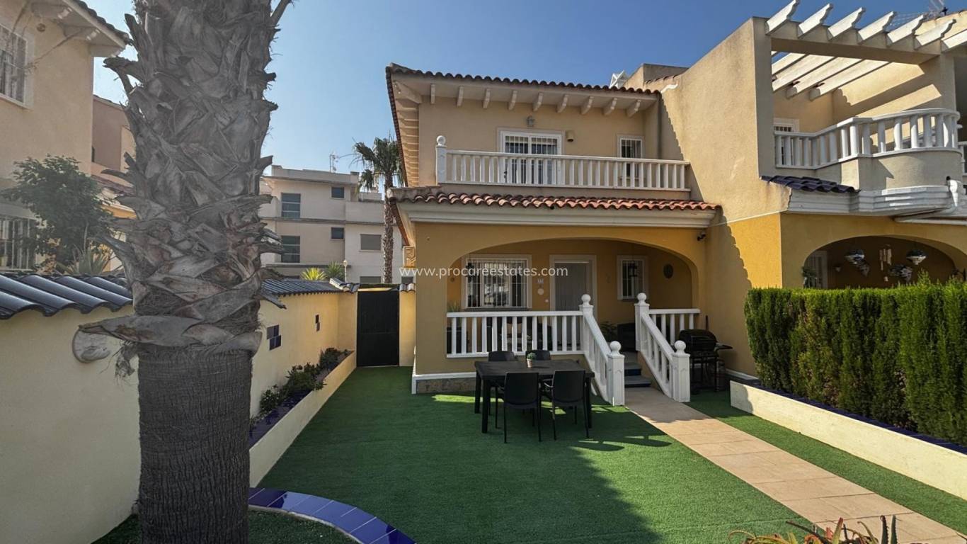 Resale - Town house - Ciudad Quesada