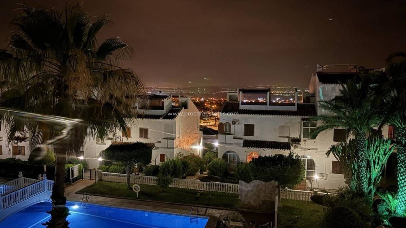 Resale - Town house - Ciudad Quesada