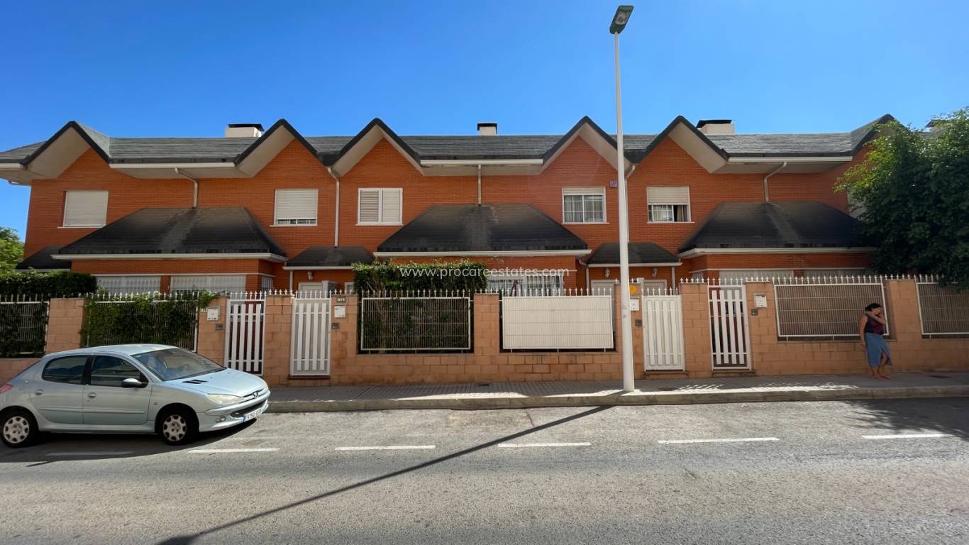 Resale - Town house - Elche - Centro