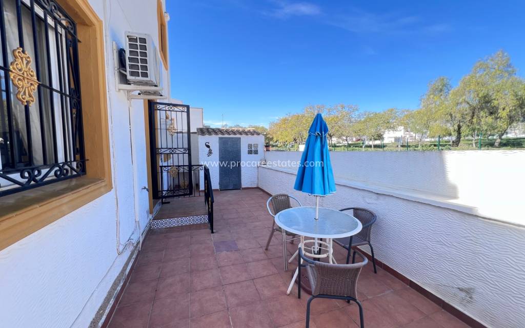Resale - Town house - Entre Naranjo - Vistabella Golf
