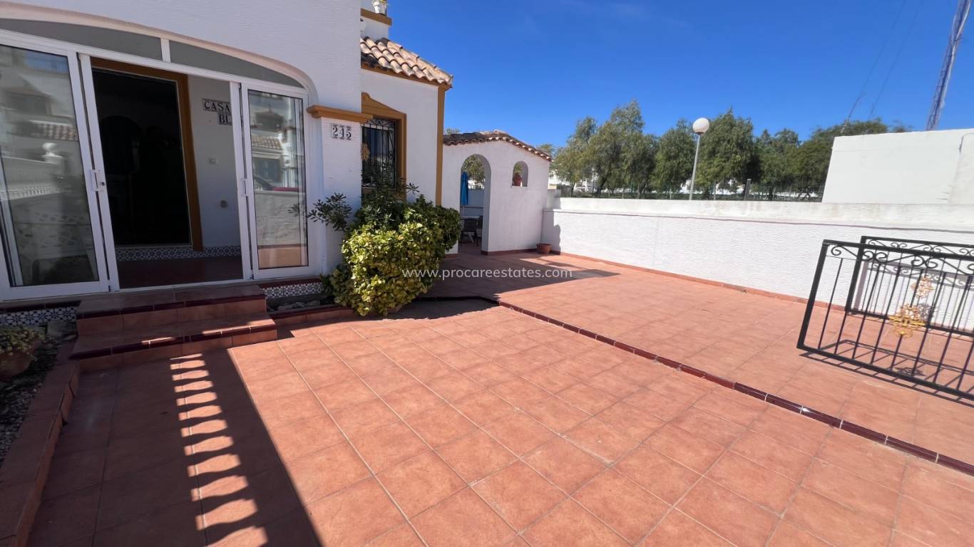 Resale - Town house - Entre Naranjo - Vistabella Golf