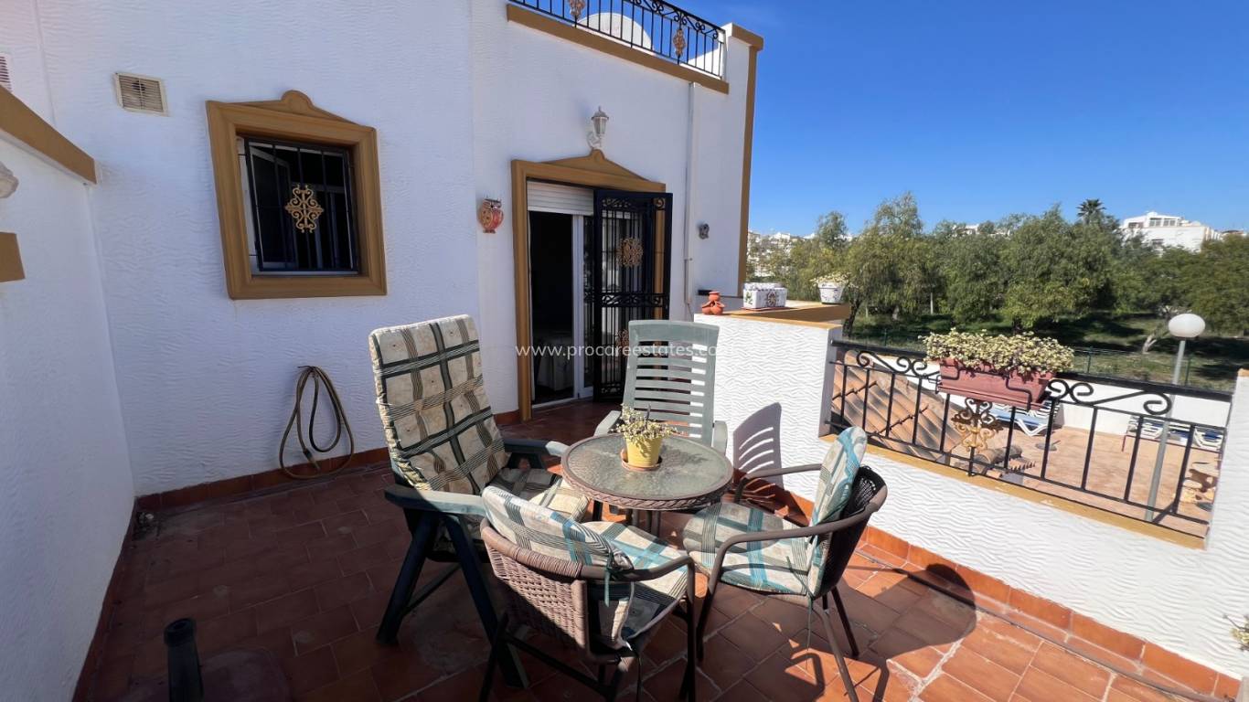 Resale - Town house - Entre Naranjo - Vistabella Golf