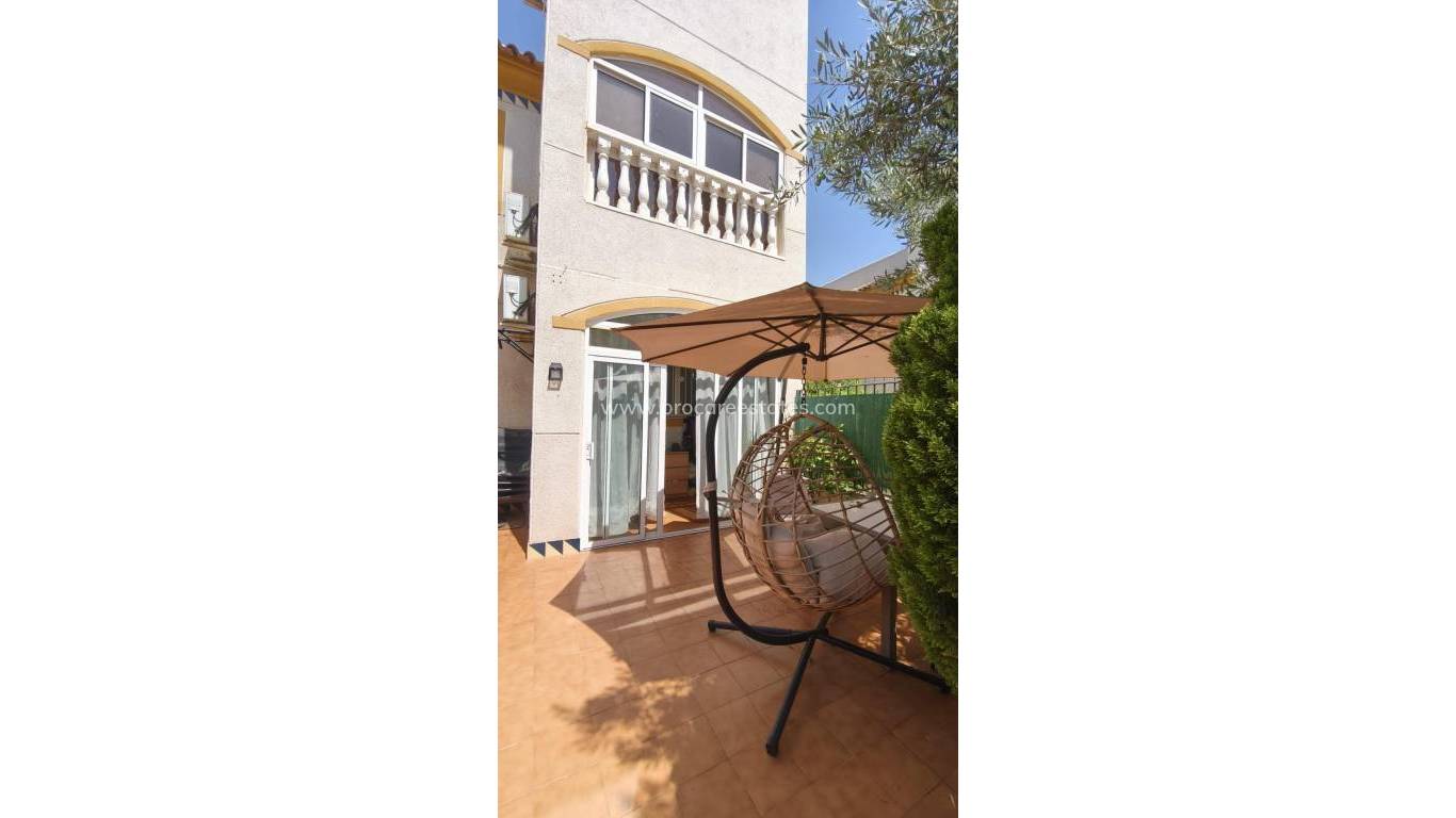 Resale - Town house - Guardamar del Segura - El Edén - Los Estaños
