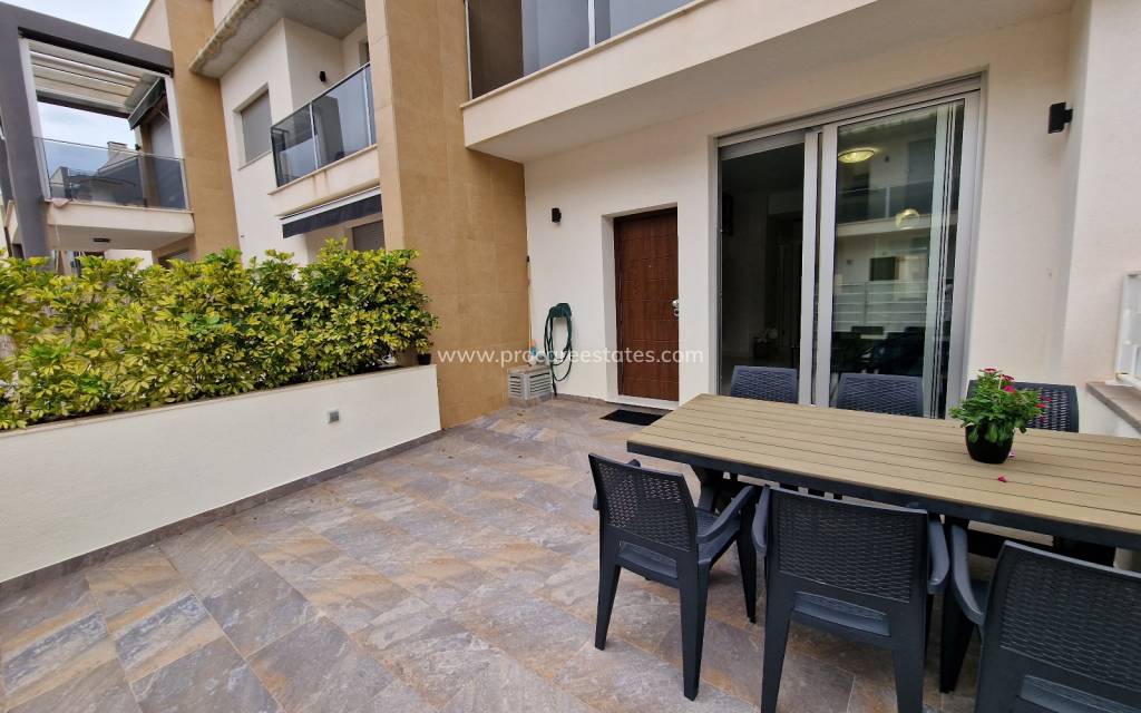 Resale - Town house - Guardamar del Segura - El Eden