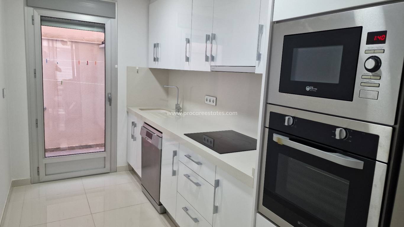 Resale - Town house - Guardamar del Segura - El Eden