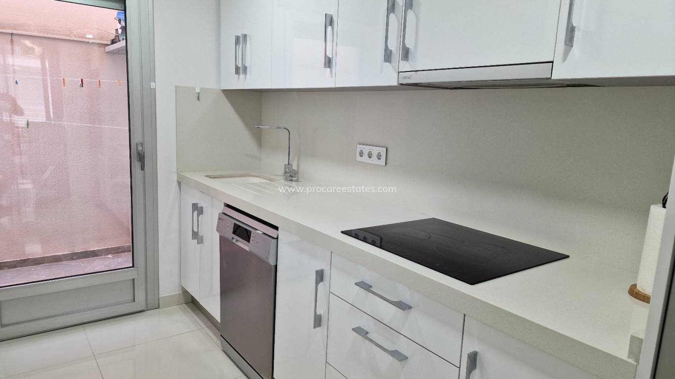 Resale - Town house - Guardamar del Segura - El Eden