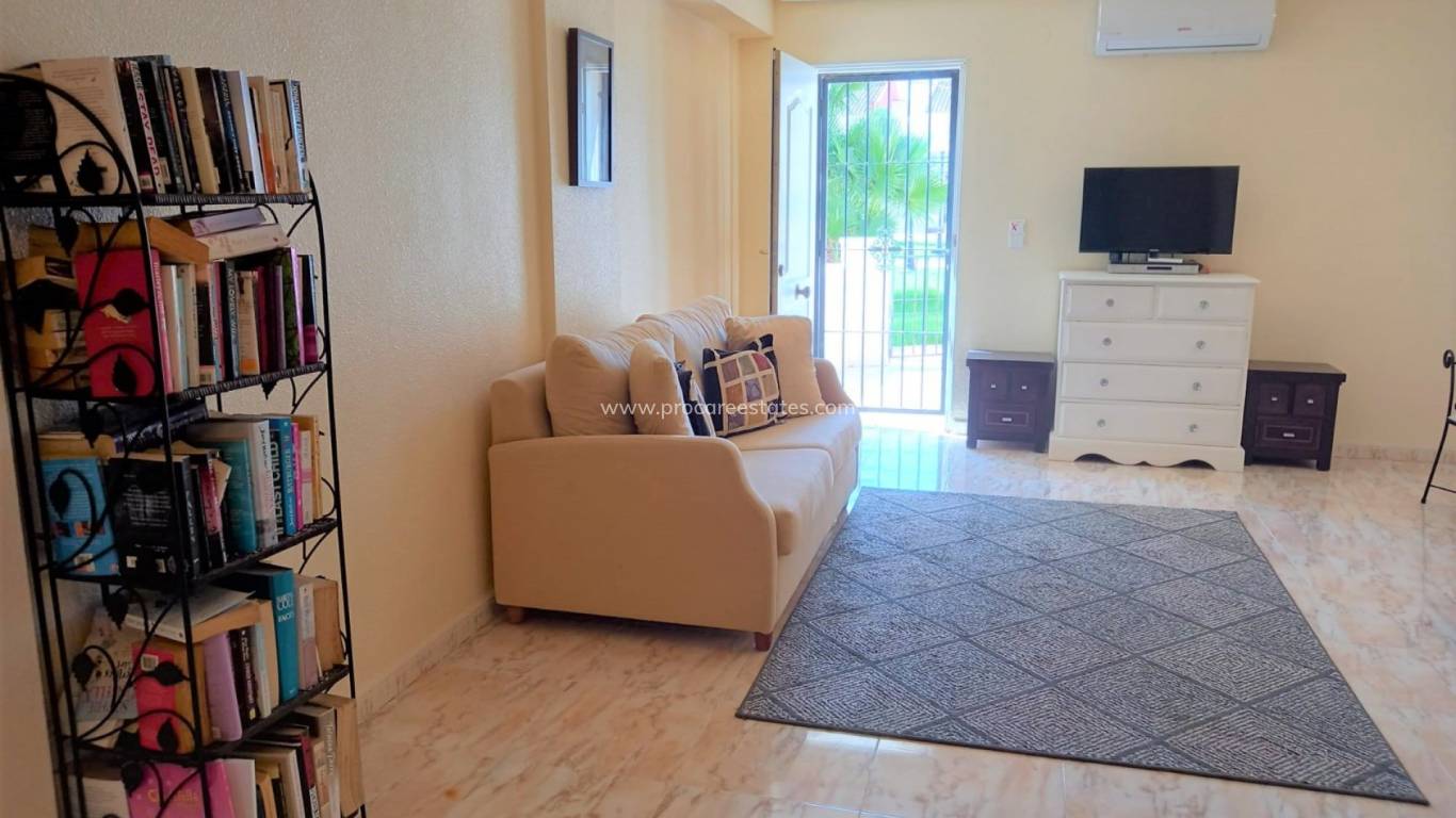 Resale - Town house - Guardamar del Segura - El Raso