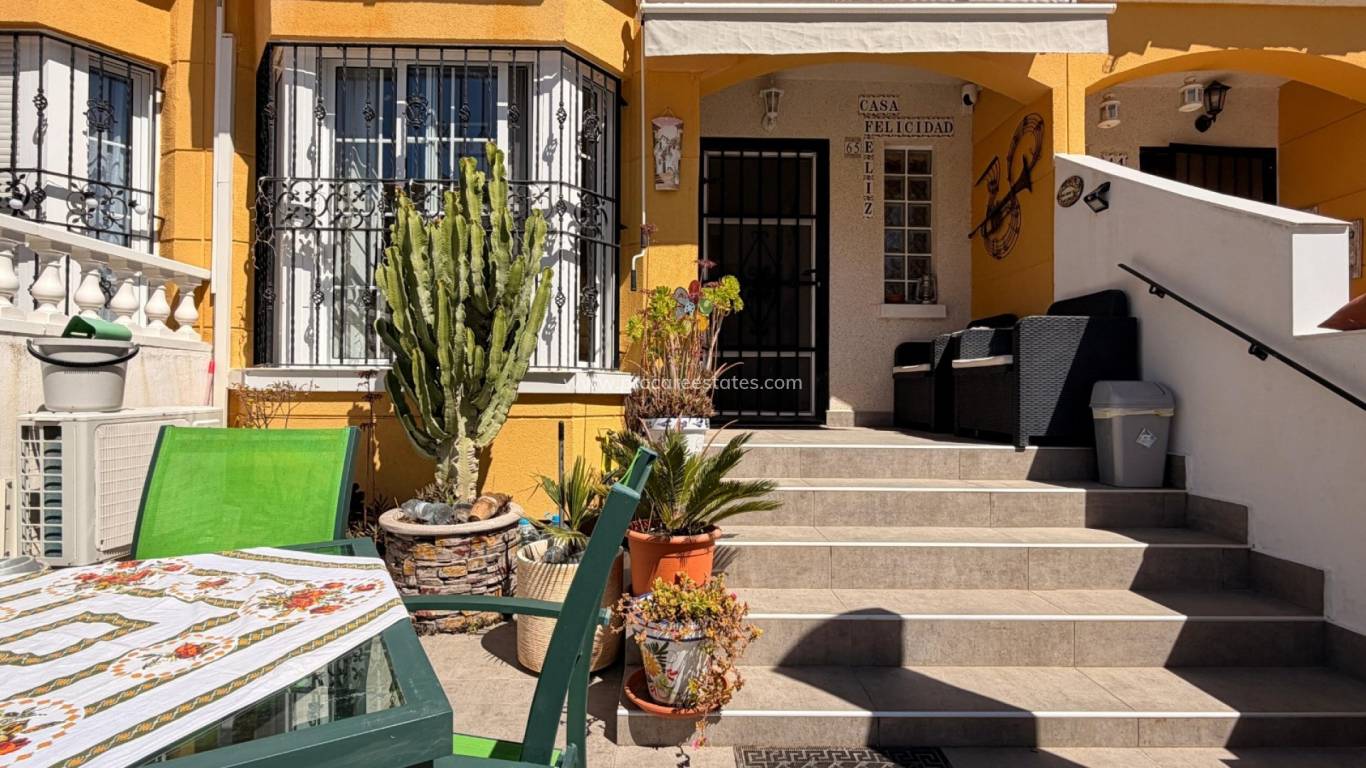 Resale - Town house - Guardamar del Segura - El Raso