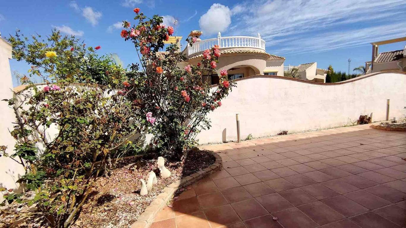 Resale - Town house - Guardamar del Segura - Urb el raso