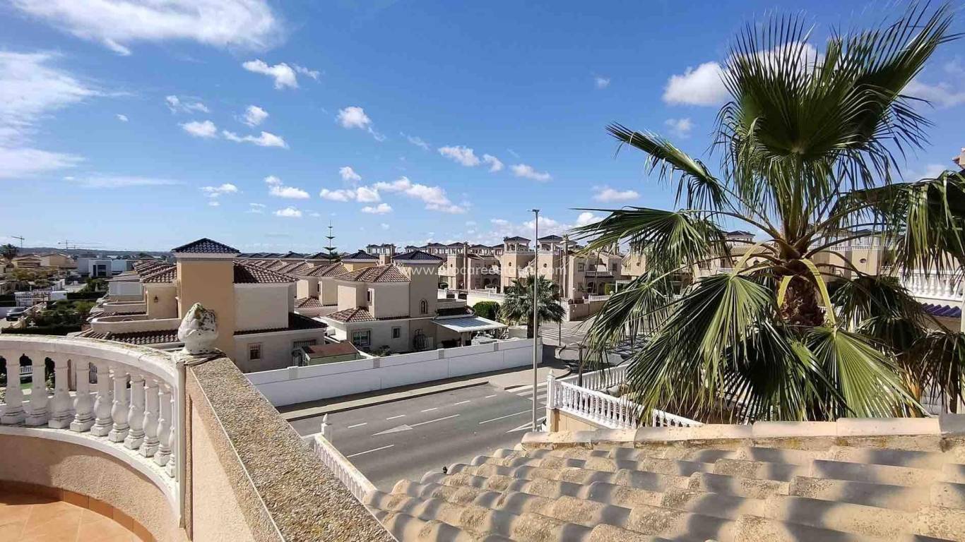 Resale - Town house - Guardamar del Segura - Urb el raso