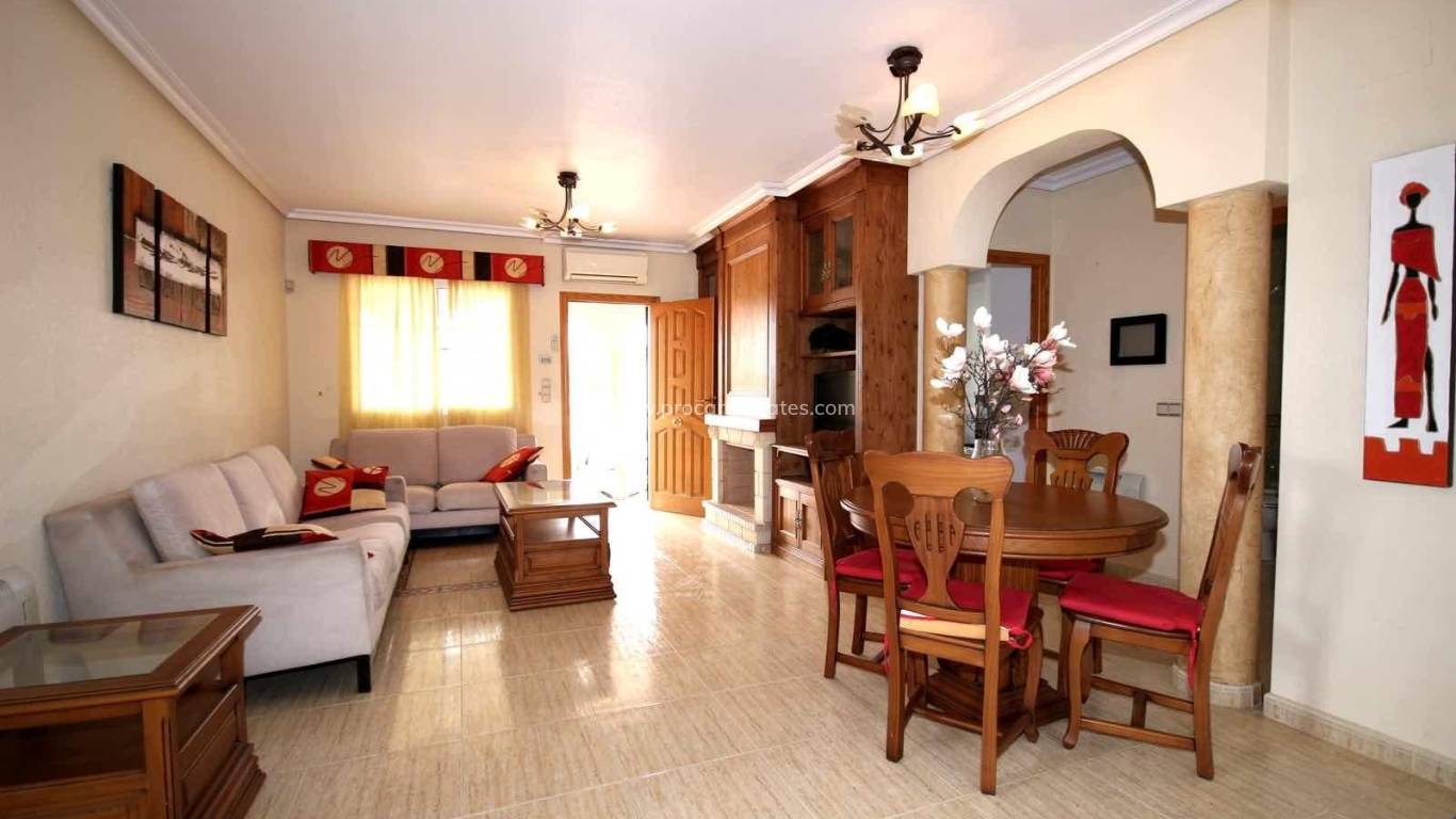 Resale - Town house - Guardamar del Segura - Urb el raso