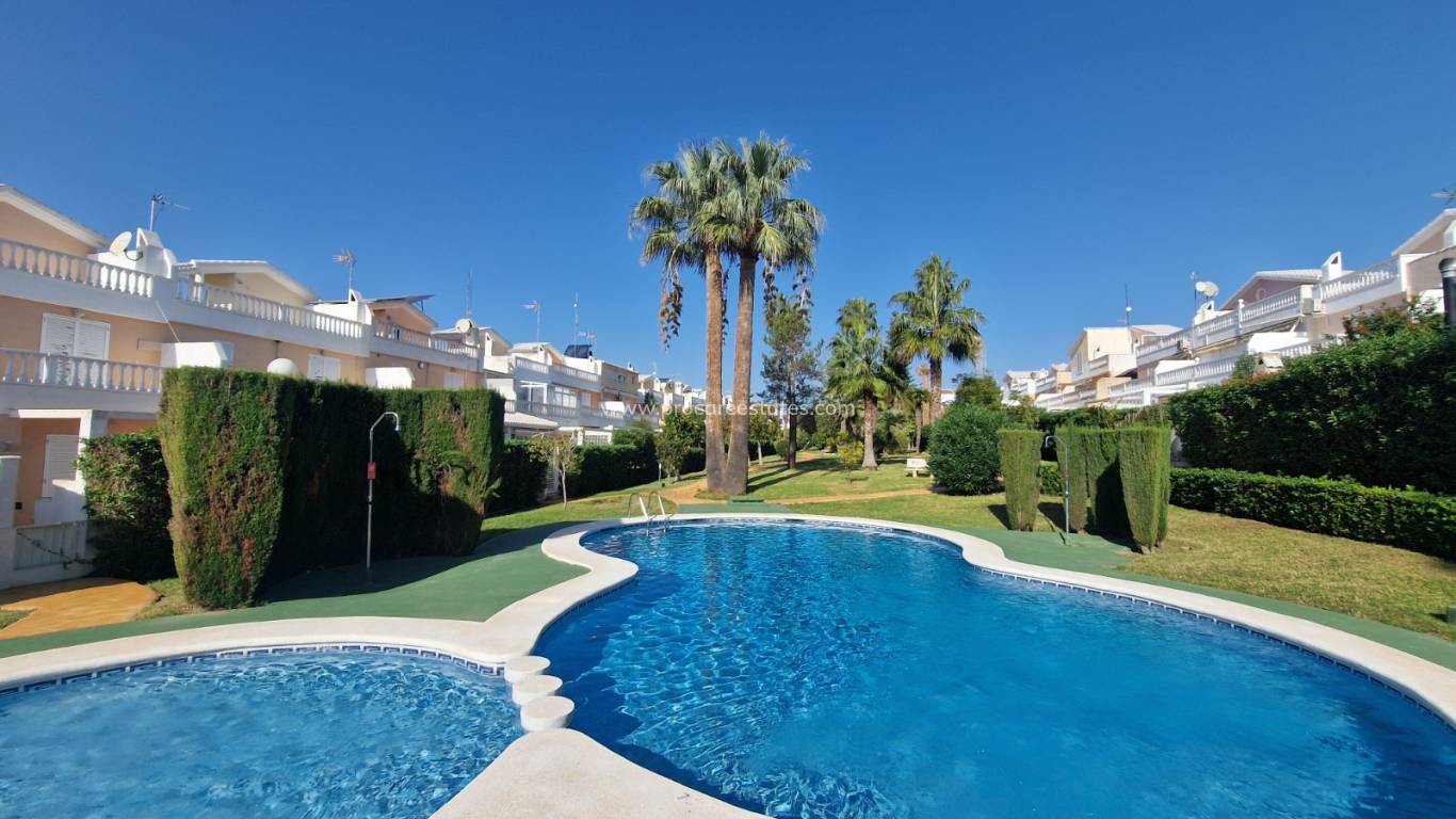 Resale - Town house - Guardamar del Segura - Urb. Portico Mediterraneo