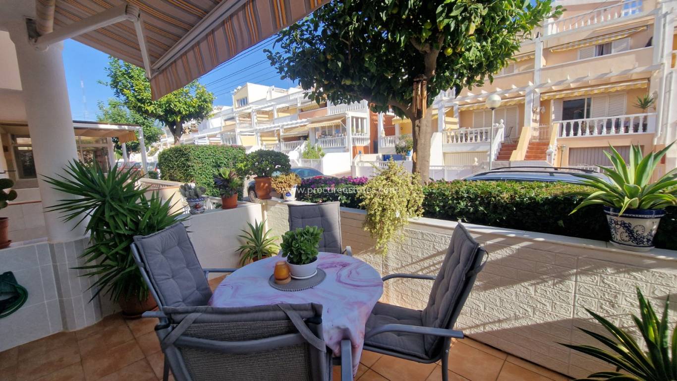 Resale - Town house - Guardamar del Segura - Urb. Portico Mediterraneo