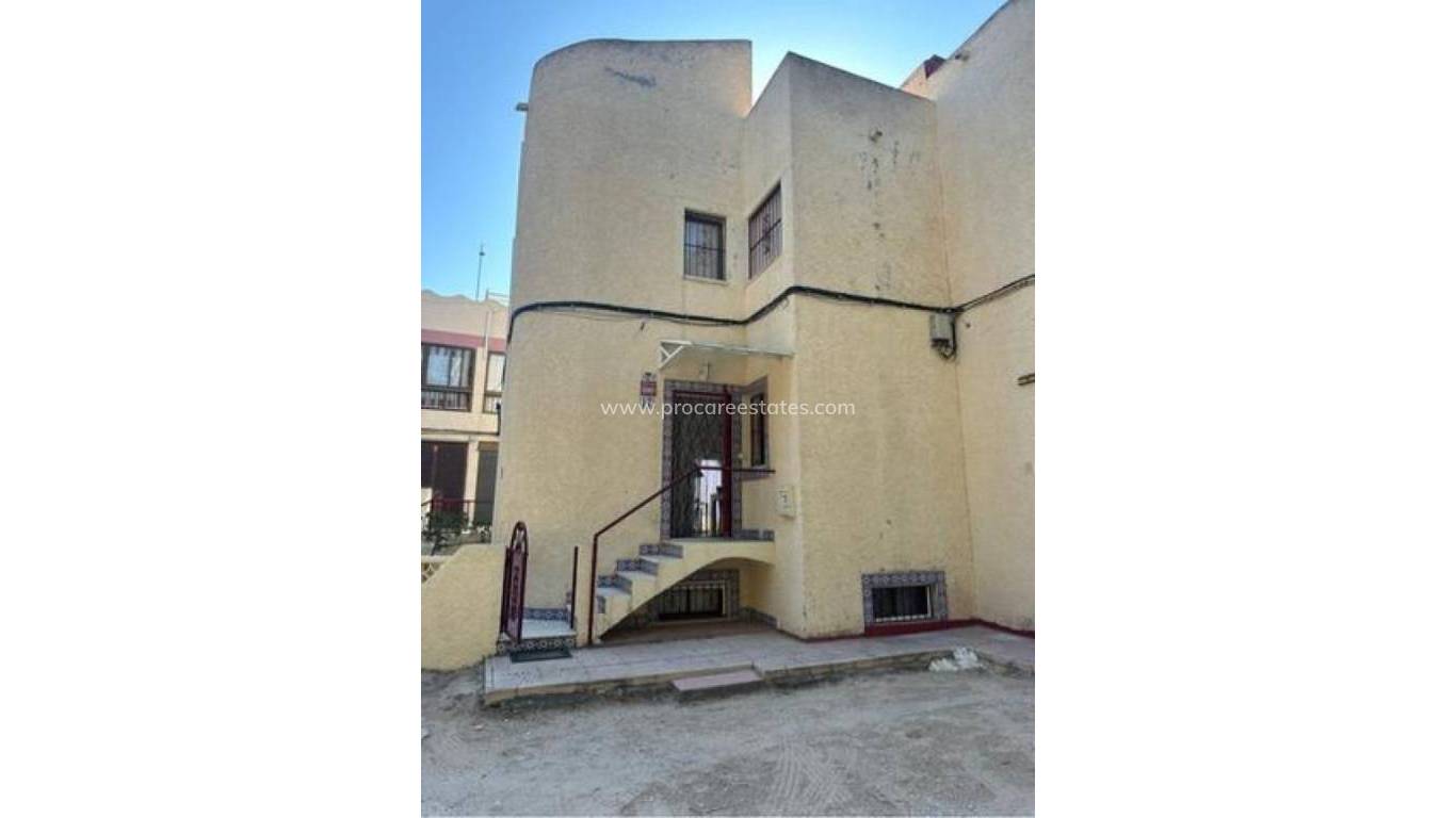 Resale - Town house - Guardamar del Segura - Zona Pueblo