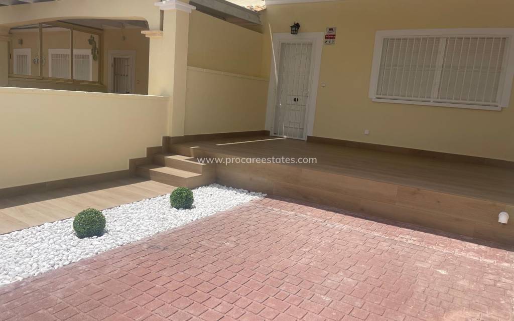 Resale - Town house - Orihuela Costa - Cabo Roig