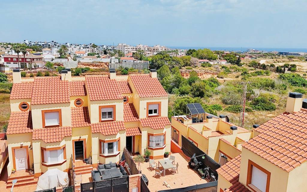 Resale - Town house - Orihuela Costa - Cabo Roig