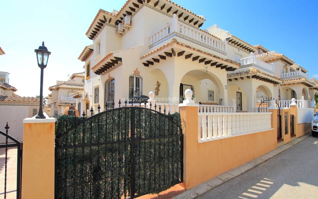 Resale - Town house - Orihuela Costa - Cabo Roig