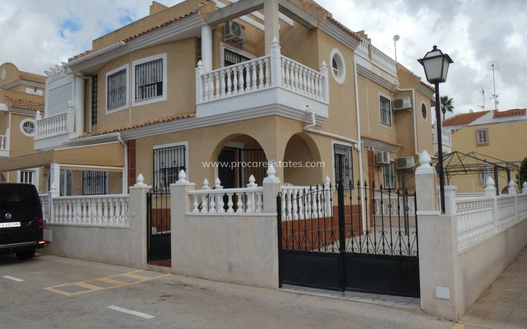 Resale - Town house - Orihuela Costa - Cabo Roig