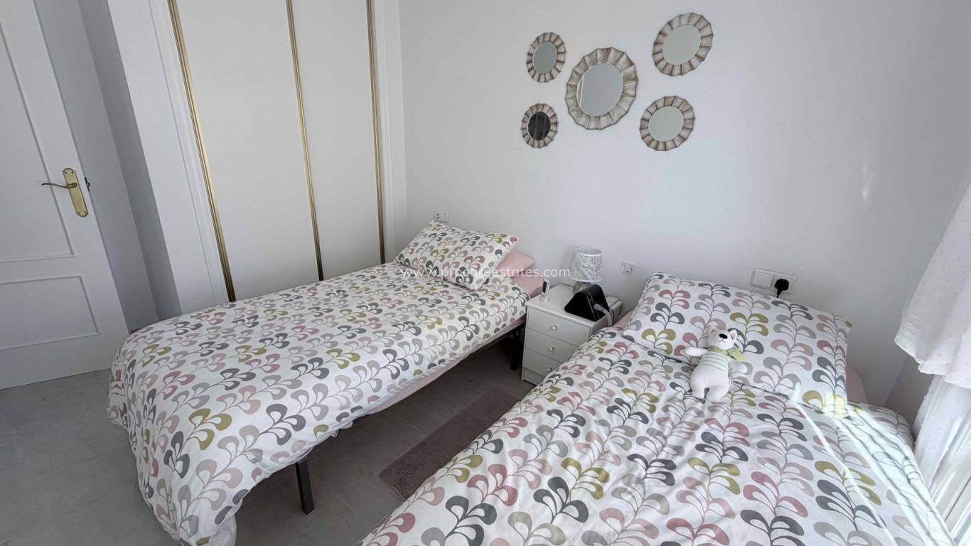 Resale - Town house - Orihuela Costa - La Chismosa