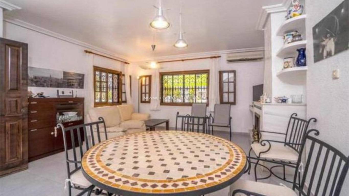 Resale - Town house - Orihuela Costa - La Zenia