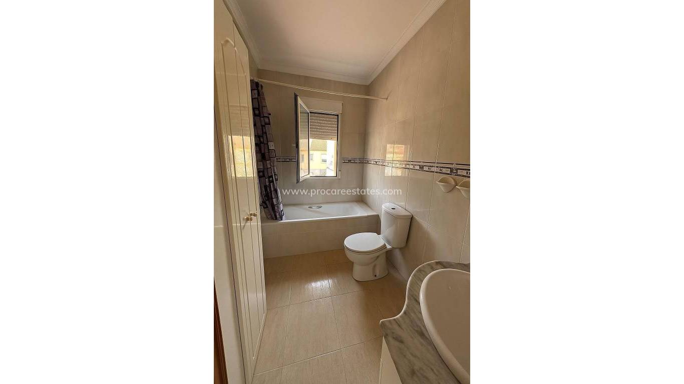 Resale - Town house - Orihuela Costa - La Zenia