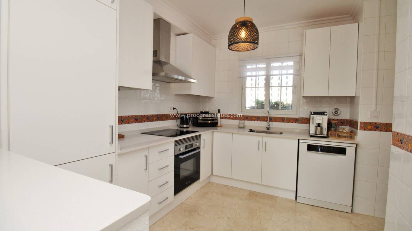 Resale - Town house - Orihuela Costa - Las Violetas