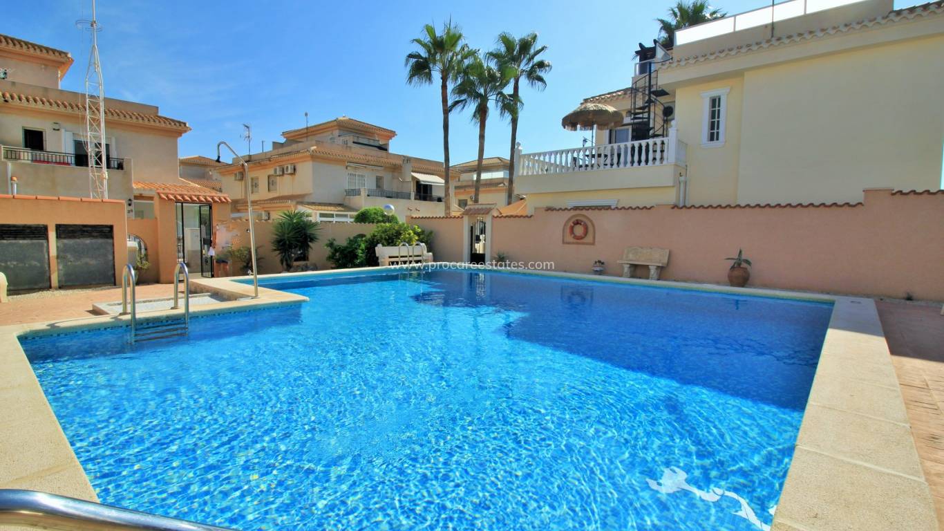 Resale - Town house - Orihuela Costa - Playa Flamenca