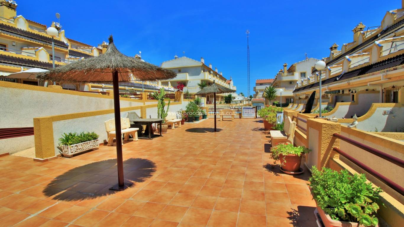 Resale - Town house - Orihuela Costa - Playa Flamenca