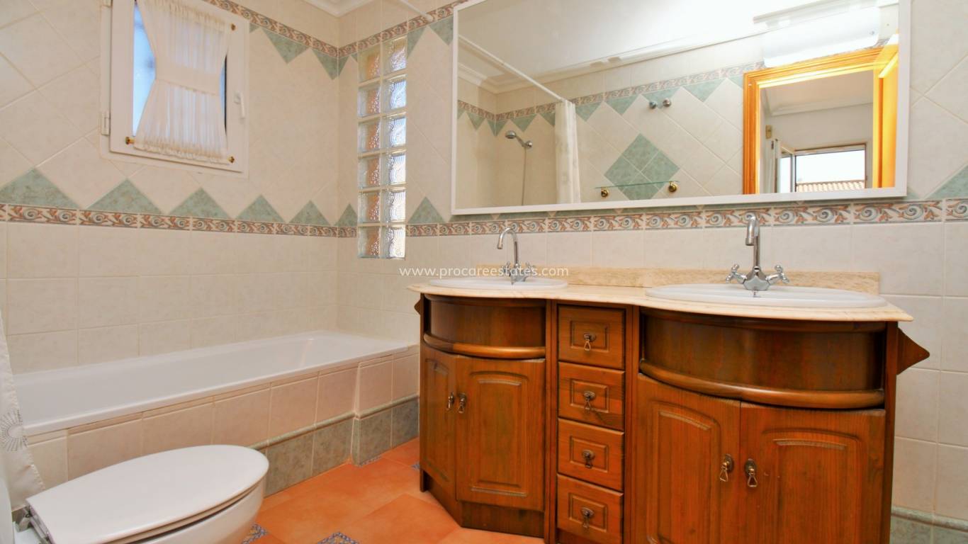 Resale - Town house - Orihuela Costa - Playa Flamenca